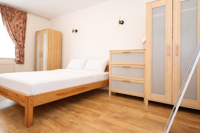 🏡 Bright Rooms in Kilburn Flat - Available Now 🏡 Main Photo
