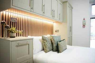 *All Bills Inc* 6 Luxury Self-Contained Studios Main Photo