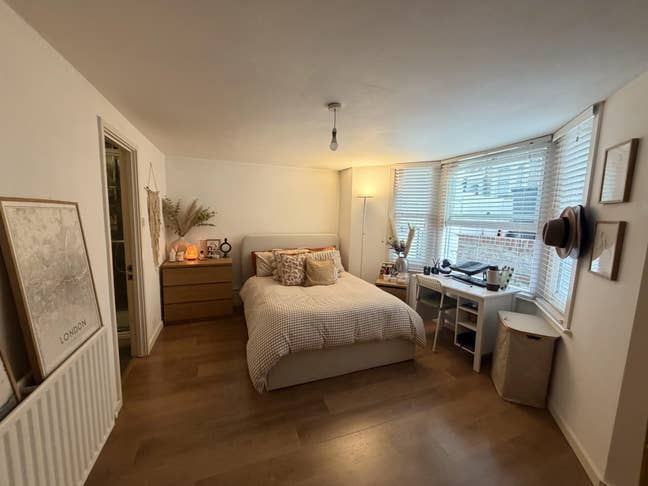 Stunning Double Bedroom, Ensuite, Garden in SW4 🌿 Main Photo