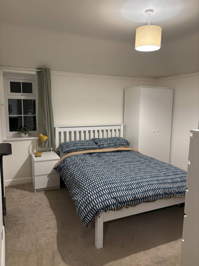 Large Double Room Available  Main Photo