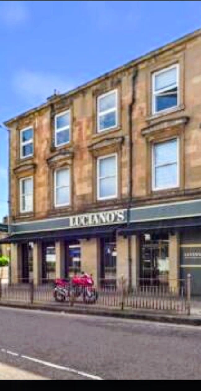 Female flatmate only in Town centre location  Main Photo