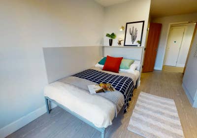 Premium Silver En Suite at iQ Fountainbridge Main Photo