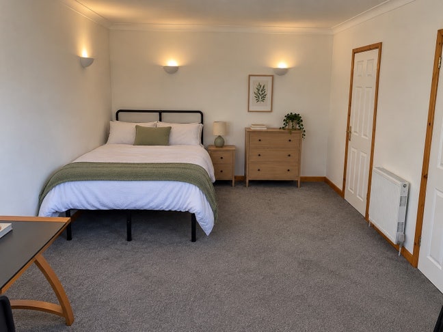 Cosy room near the beach Main Photo