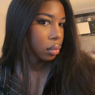 Friendly trans / gender-fluid flatmate in London Main Photo