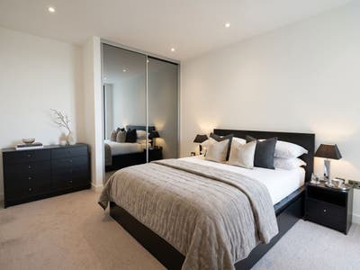 Spacious En-Suite Double Room in Barking  Main Photo