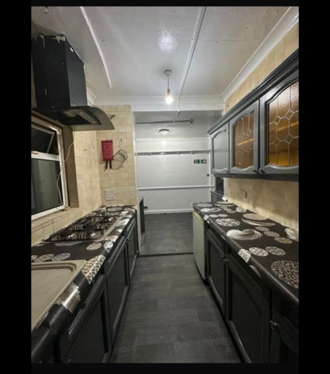 1 double room 1 master room Main Photo