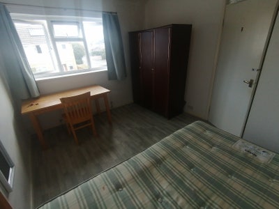 Spacious Double Room Main Photo