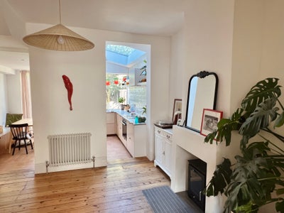 Double loft room in Walthamstow house Main Photo