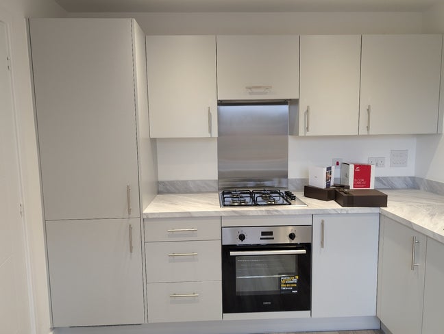 Room in a Shared House, Saltwood Avenue, DA9 9ZJ Main Photo