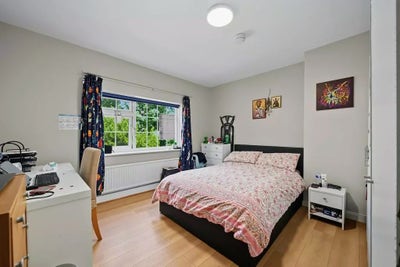 Bright & Spacious Furnished Double Room in NW9 Main Photo