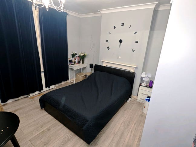 Double room to rent Main Photo