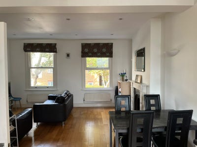 ​Double Room in Vibrant Bermondsey Southwark park Main Photo