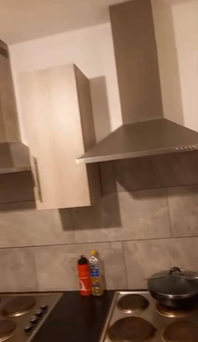 Studio Apartment in London, Harrow HA12PW  Main Photo