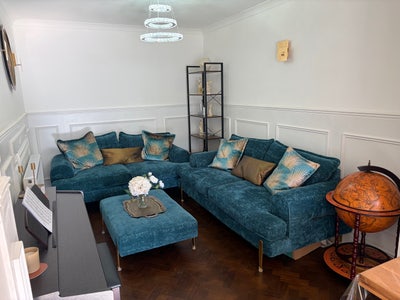 Furnished single room with double bed Main Photo