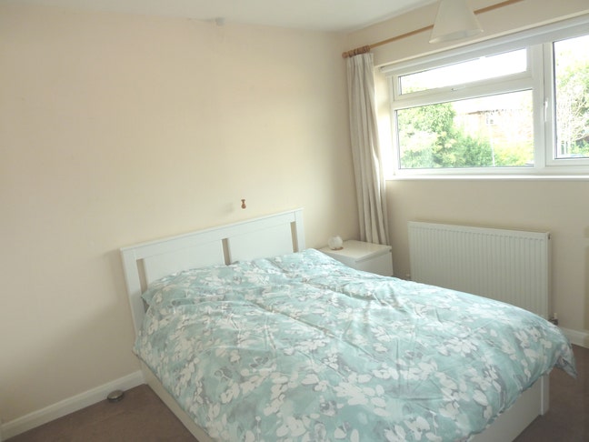 Double room in a cosy home Main Photo