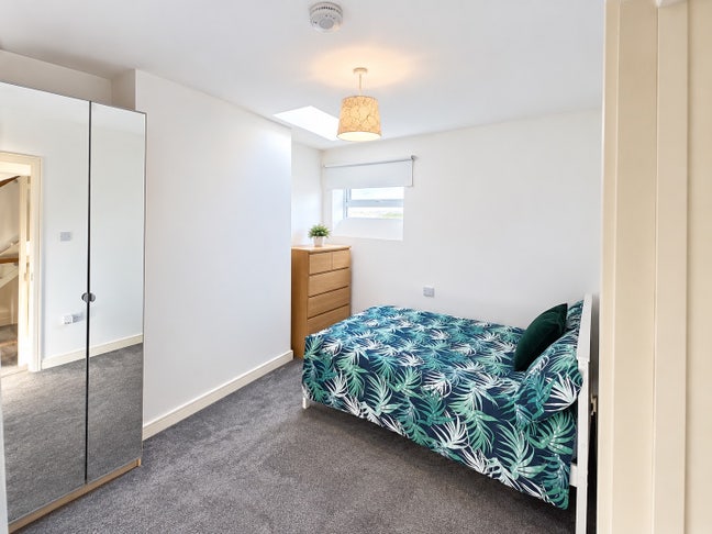 Double room available  Main Photo