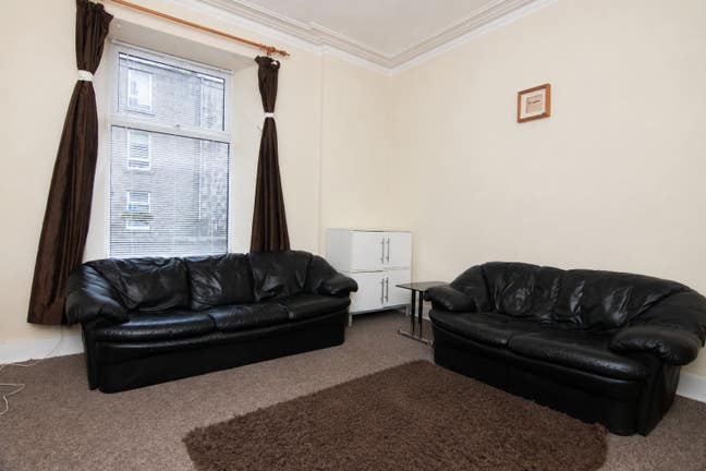 Bright 1-Bed Ground-Floor Flat | Band A | AB24 Main Photo