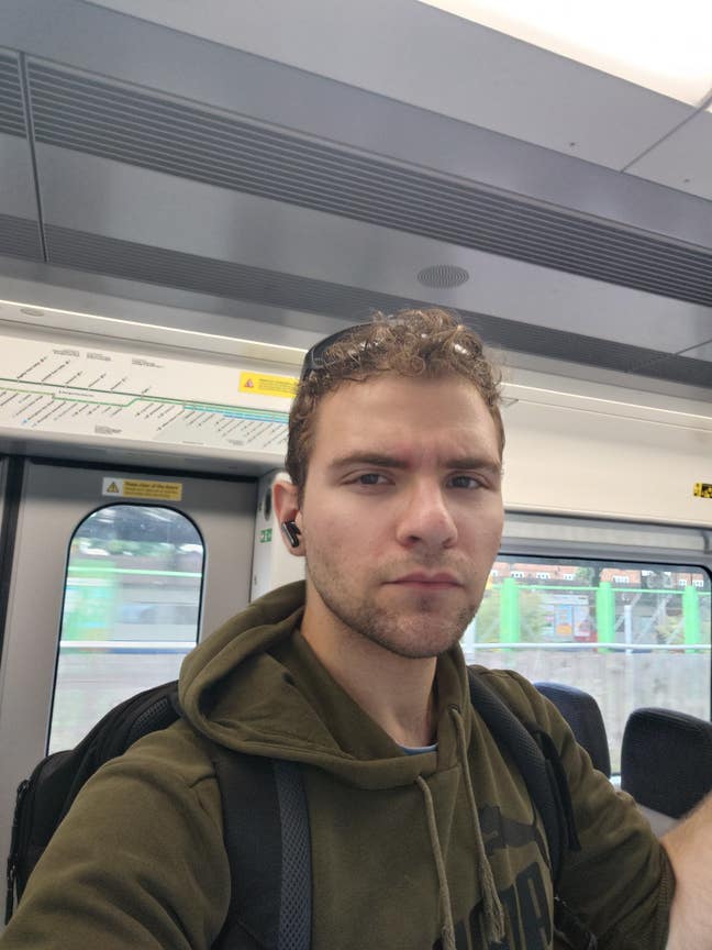 Looking for a place in Watford 👋 Main Photo