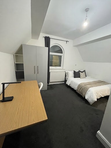 Spacious Ensuite near Manchester City Centre Main Photo