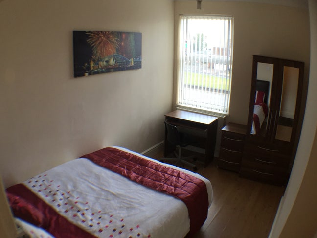 Lovley Double Room B23 Bills Inclusive Main Photo
