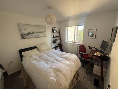 Bright Double Room Sublet Near Queen’s Park  Main Photo