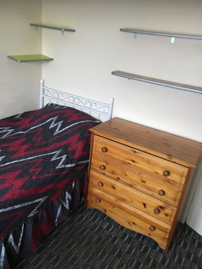Single Room Main Photo