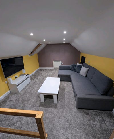 Furnished Double Room with Private Lounge Main Photo