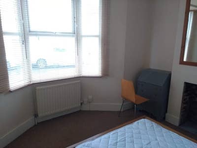 Large double room available in Brighton  Main Photo