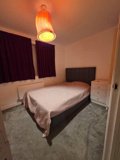  Modern Double Room with Private Bathroom – Bills  Main Photo