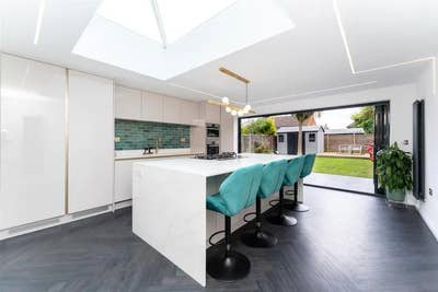 3 Rooms Available | &pound;600–&pound;850 pcm | Bills Included Main Photo
