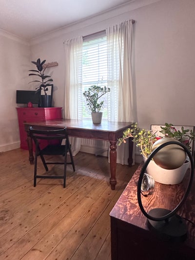 Double room available in comfortable shared home Main Photo