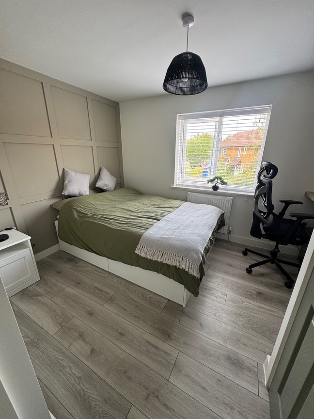 Ensuite Room in Brackley  Main Photo