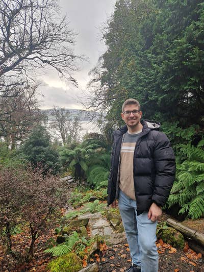 Hello!  I'm a 31 year old guy from Spain wh... Main Photo