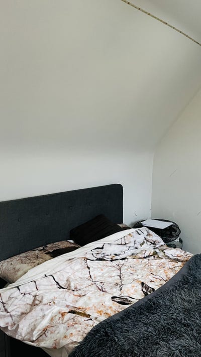 Double ensuite room Main Photo
