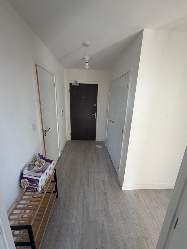 Female Flatmate Wanted!!! Main Photo