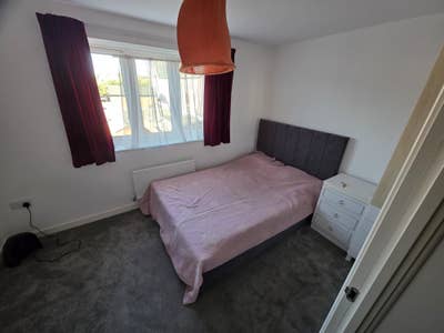 Modern Double Room with Private Bathroom – Bills  Main Photo