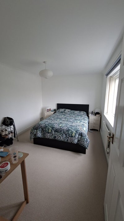 Double room in Downend in professional household Main Photo