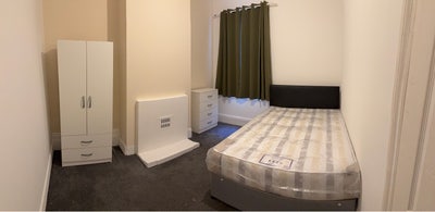 Double room to rent in Stratford  Main Photo