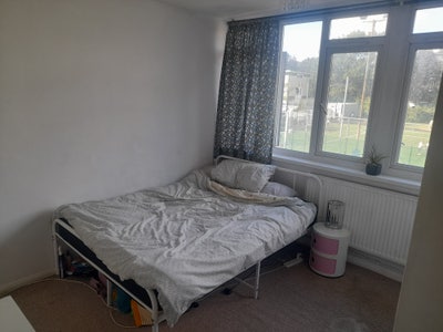 Double room available in Battersea  Main Photo
