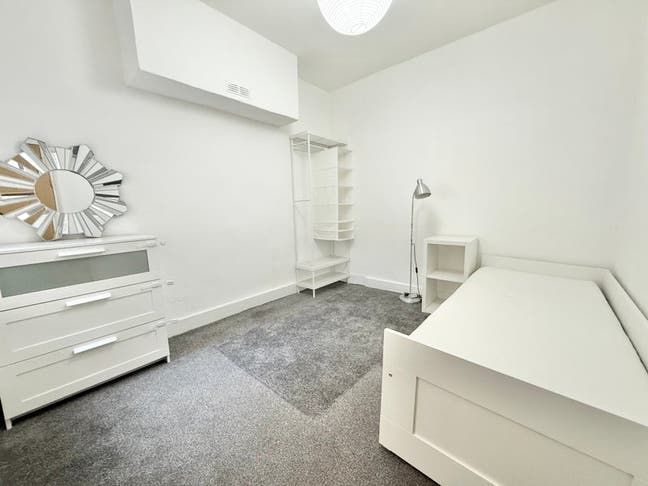 Specious room for Single Female occupancy.  Main Photo