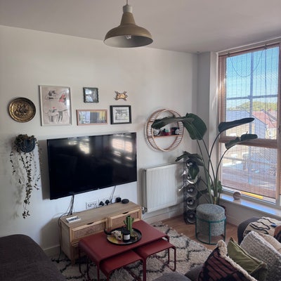 Bright, Furnished Double Room in Homerton Flat  Main Photo