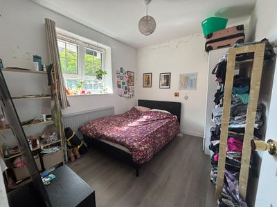 Bright room for rent in Hackney! Main Photo