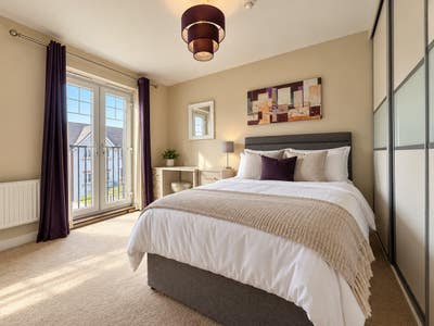 Double Ensuite Room! Shinfield Park RG2 Main Photo