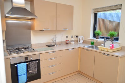 Double Room with Private Balcony for Professionals Main Photo