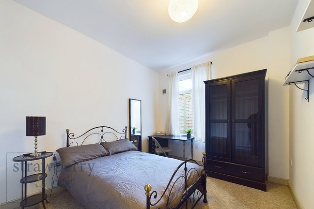 11BHR | High St | Double | Ensuite Main Photo