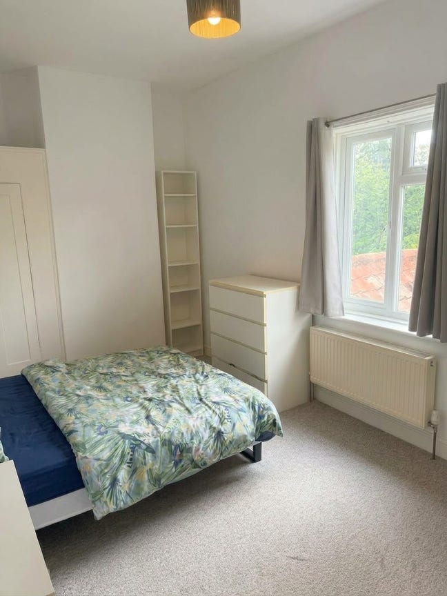 Room in a Shared House, The Street, IP19 Main Photo