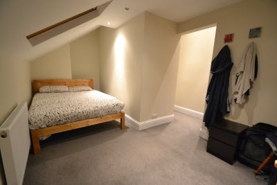 Double room to rent all bills included  Main Photo