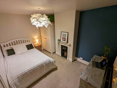 Double room, 2 other housemates. Bills inclu Main Photo