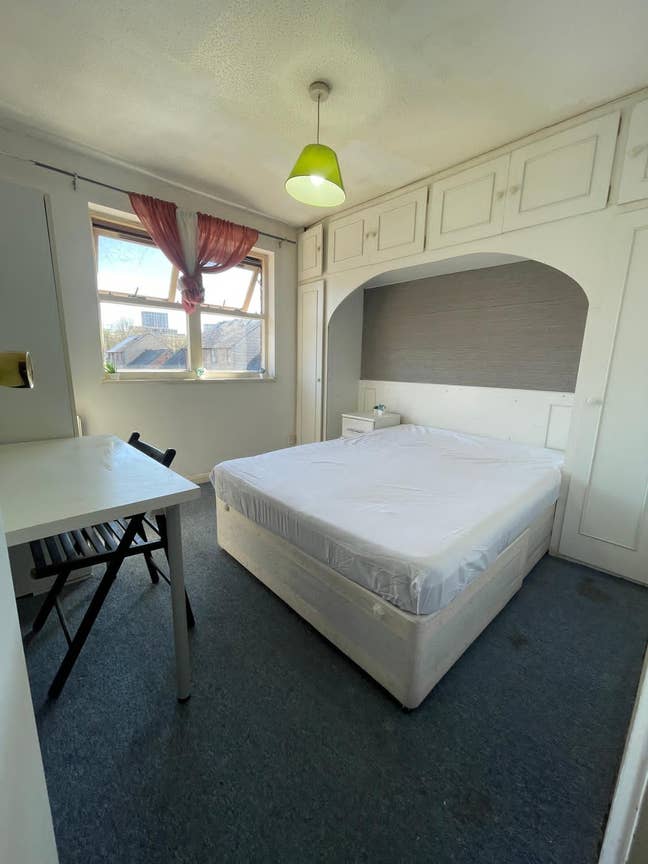 2 Double&1 Ensuite in the Same Property  Main Photo