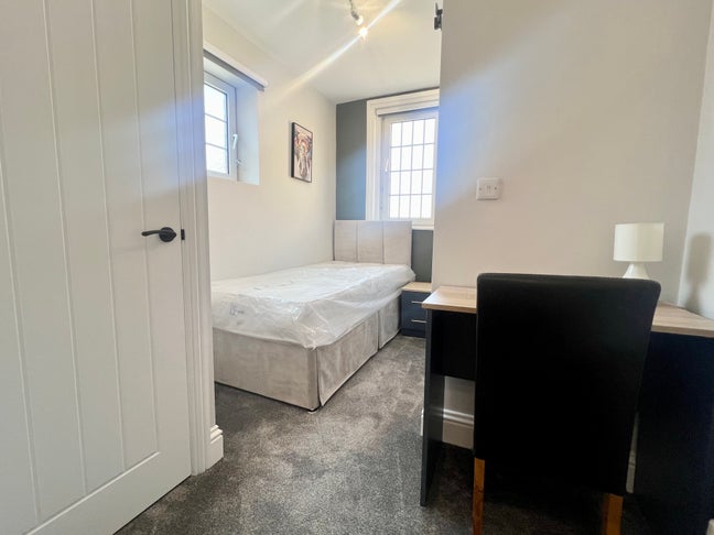 Single En-Suite Room, South Shields Main Photo